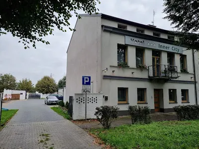 Hotel i Restauracja Inner City ***